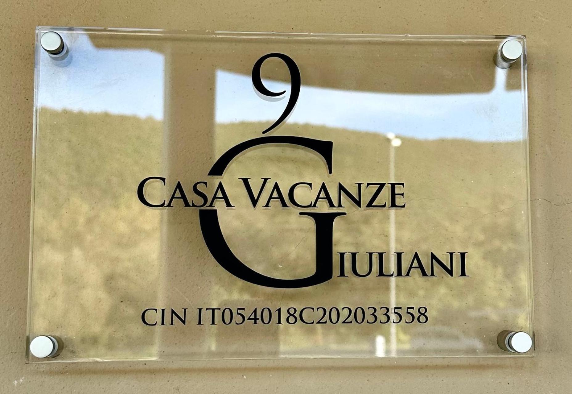 Giuliani Via Rasiglia Apartment